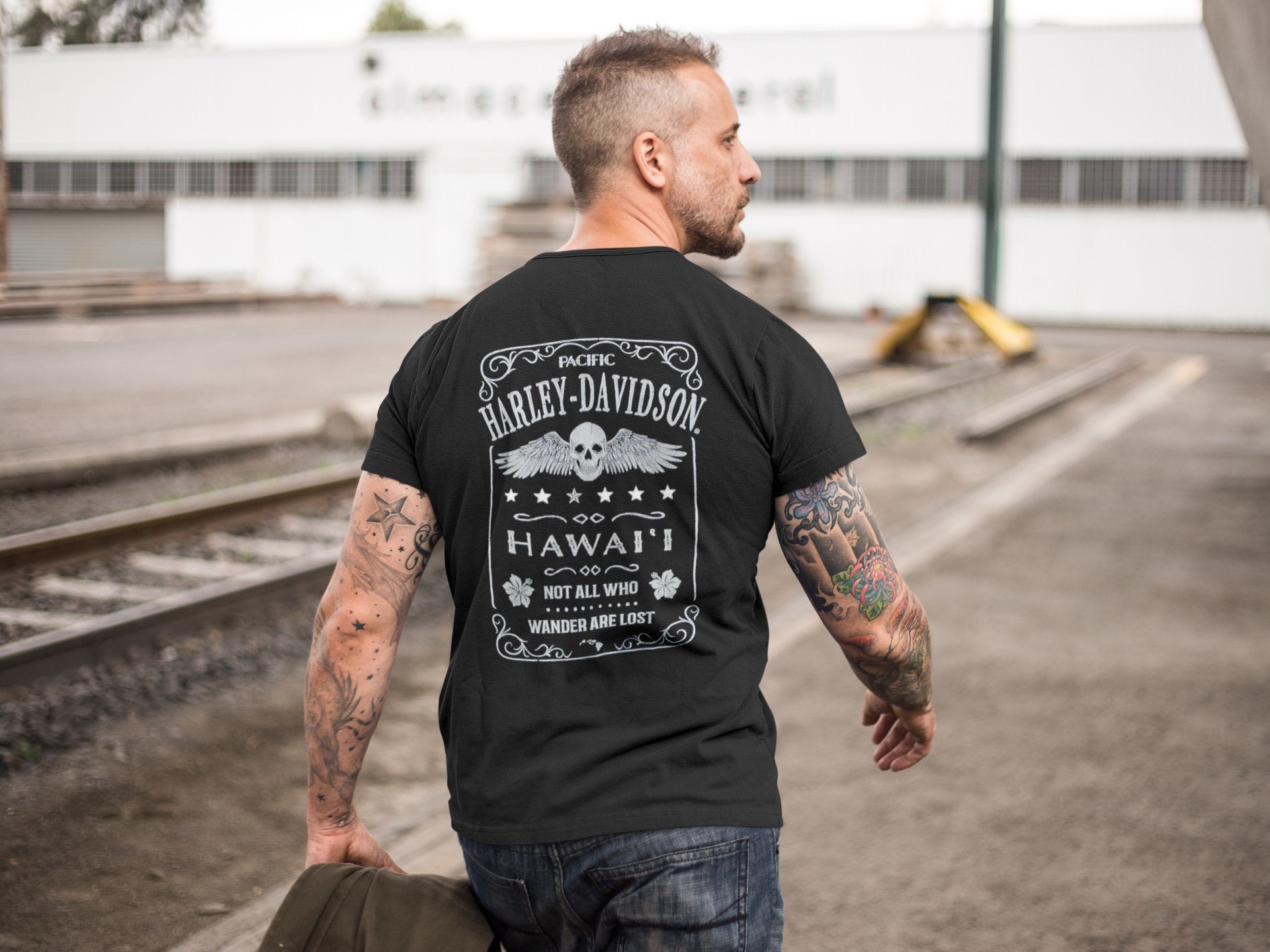 Exclusive Pacific Harley-Davidson Hawaii design. Harley-Davidson Men Wanderlost T-Shirt. Men Short Sleeve Crew Tee. 100% cotton. 