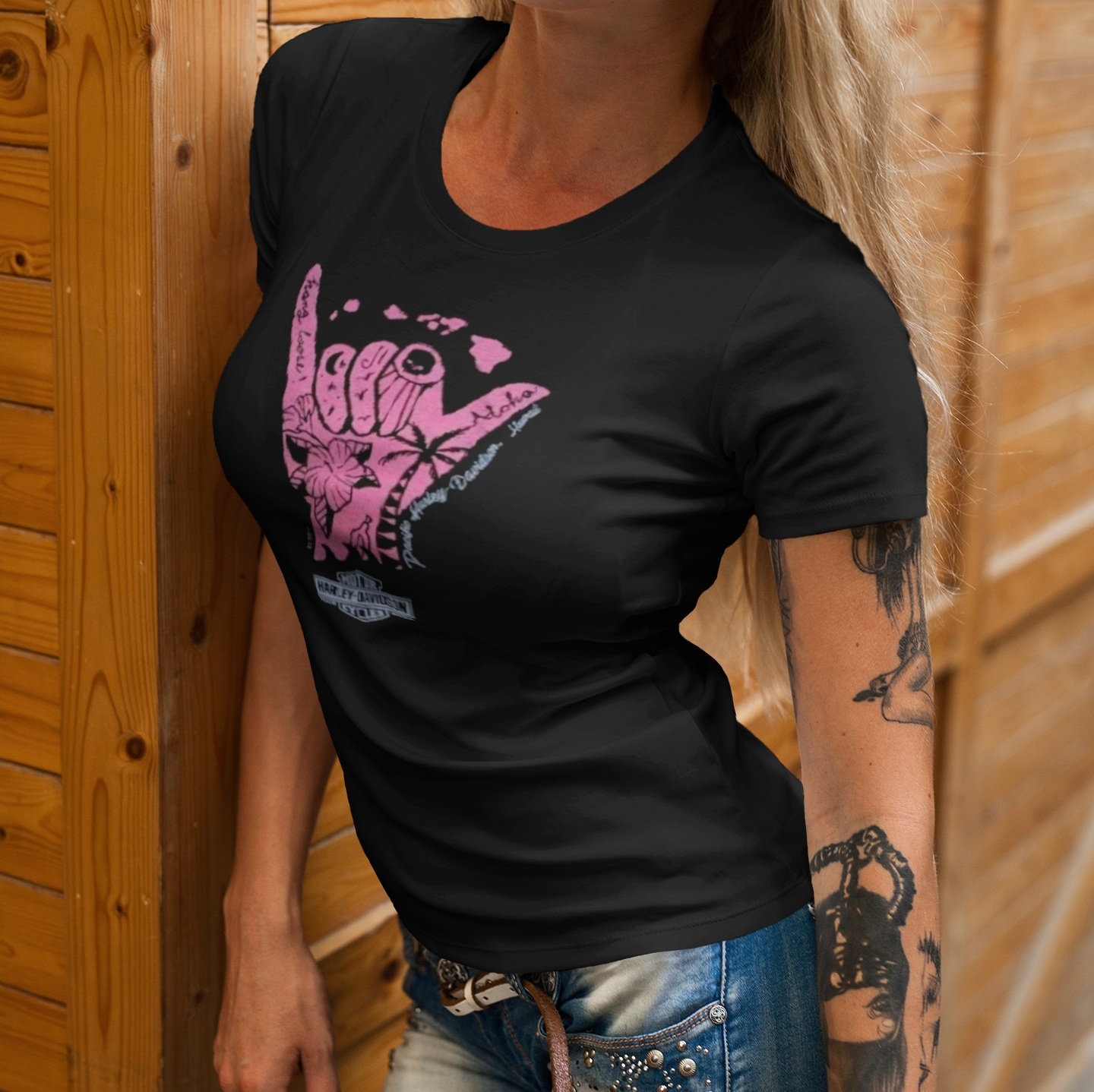 Exclusive Pacific Harley-Davidson Hawaii t-shirt. Harley-Davidson Women's Shaka G T-shirt. Tattoo inspried art on a Hawaii Shaka design.