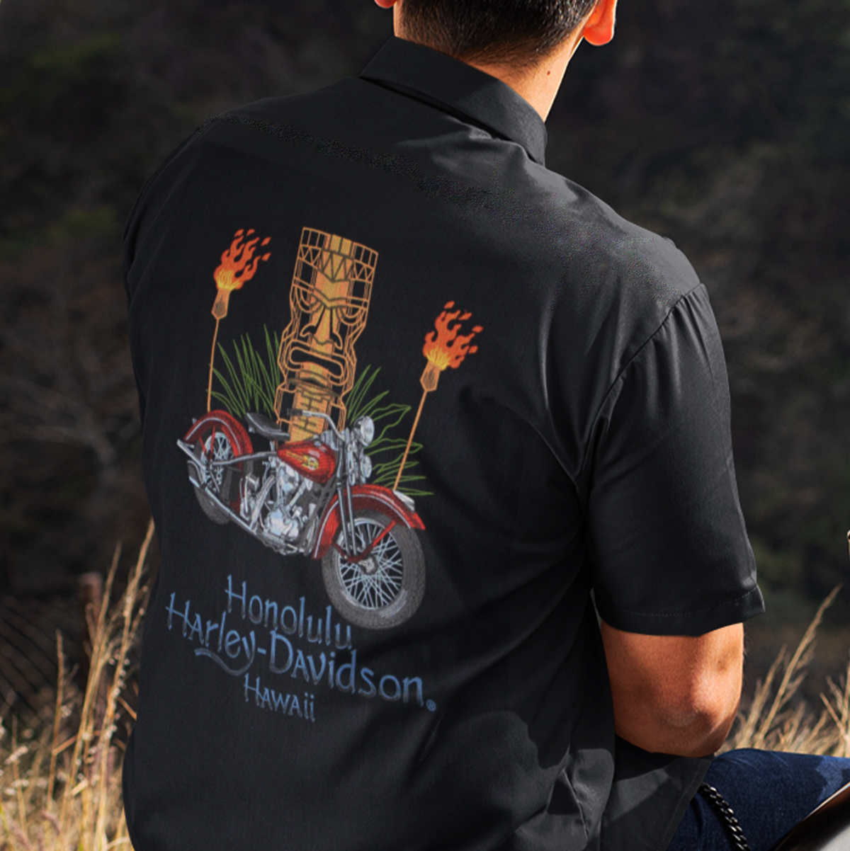 Harley-Davidson Men Tiki black Aloha Shirt. Design by Tori Richard. Embroidered design on front and back. Hawaii exclusive design. Imported material 70% silk 30% cotton.