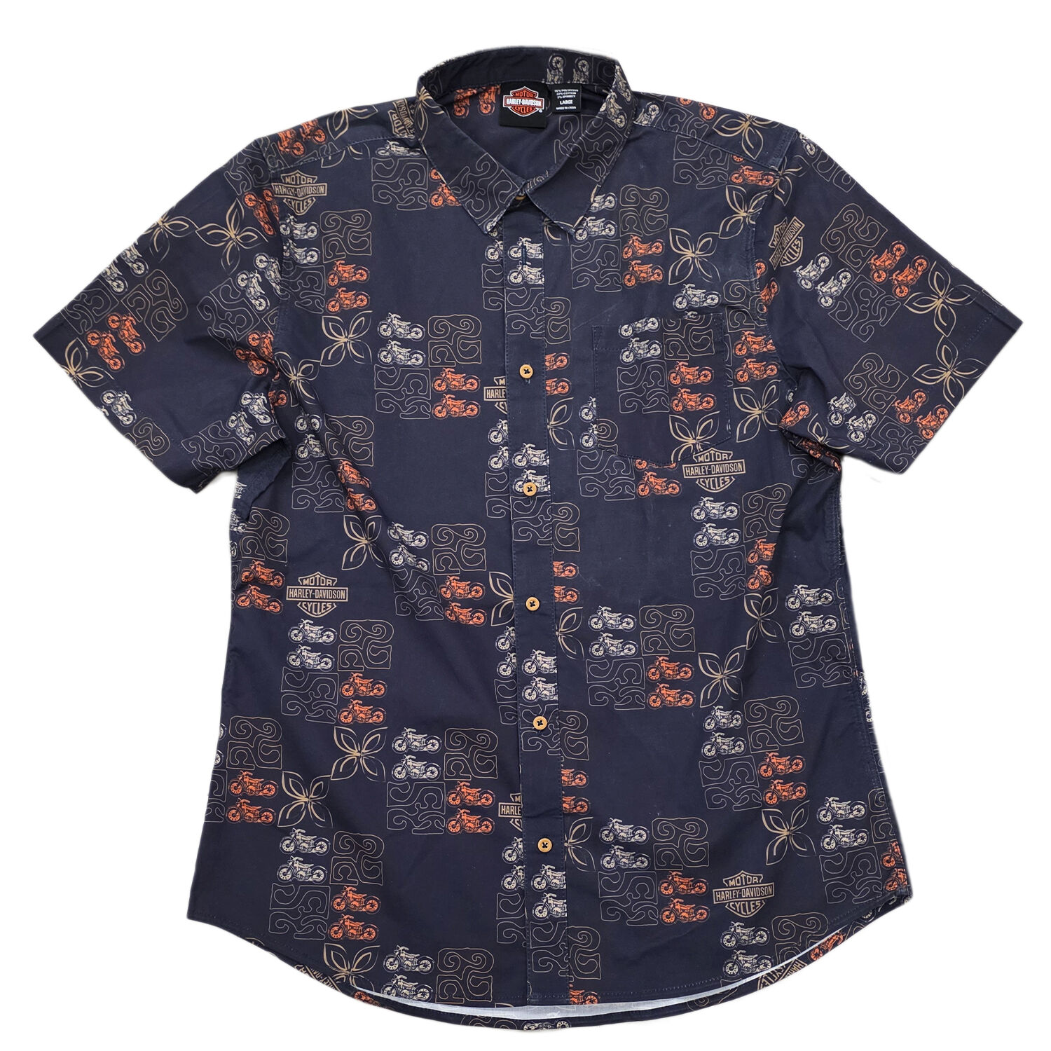 Harley-Davidson Mens Cruzn The Block Aloha Shirt. Exclusive Pacific Harley-Davidson Aloha Shirt. Easy to care and made to stretch. Tailored Fit.