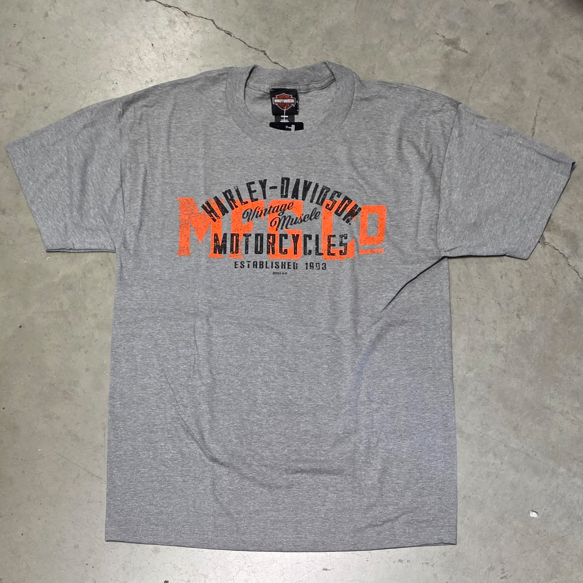 Harley-Davidson Men's Kona Stamped T-shirt. 60% Cotton 40% Polyester Short Sleeve T-Shirt. Color-Oxford. 