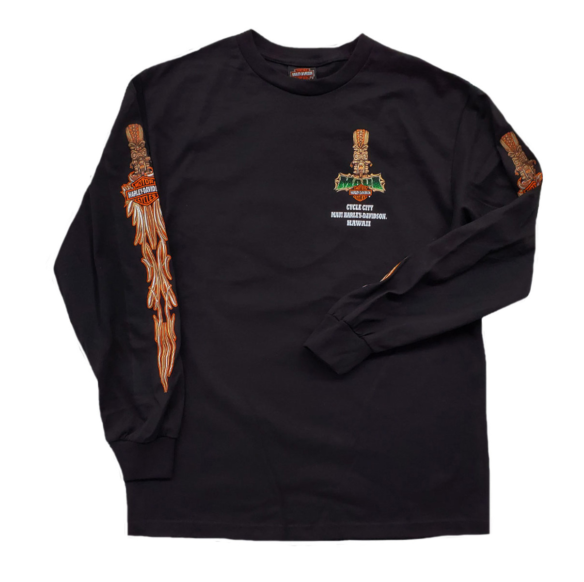 Harley-Davidson Mens Maui Tiki Guy Long Sleeve T-shirt. 100% cotton long sleeve traditional t-shirt. Exclusive designs on both side of the sleeves. Color in black. SKU:MBL220414