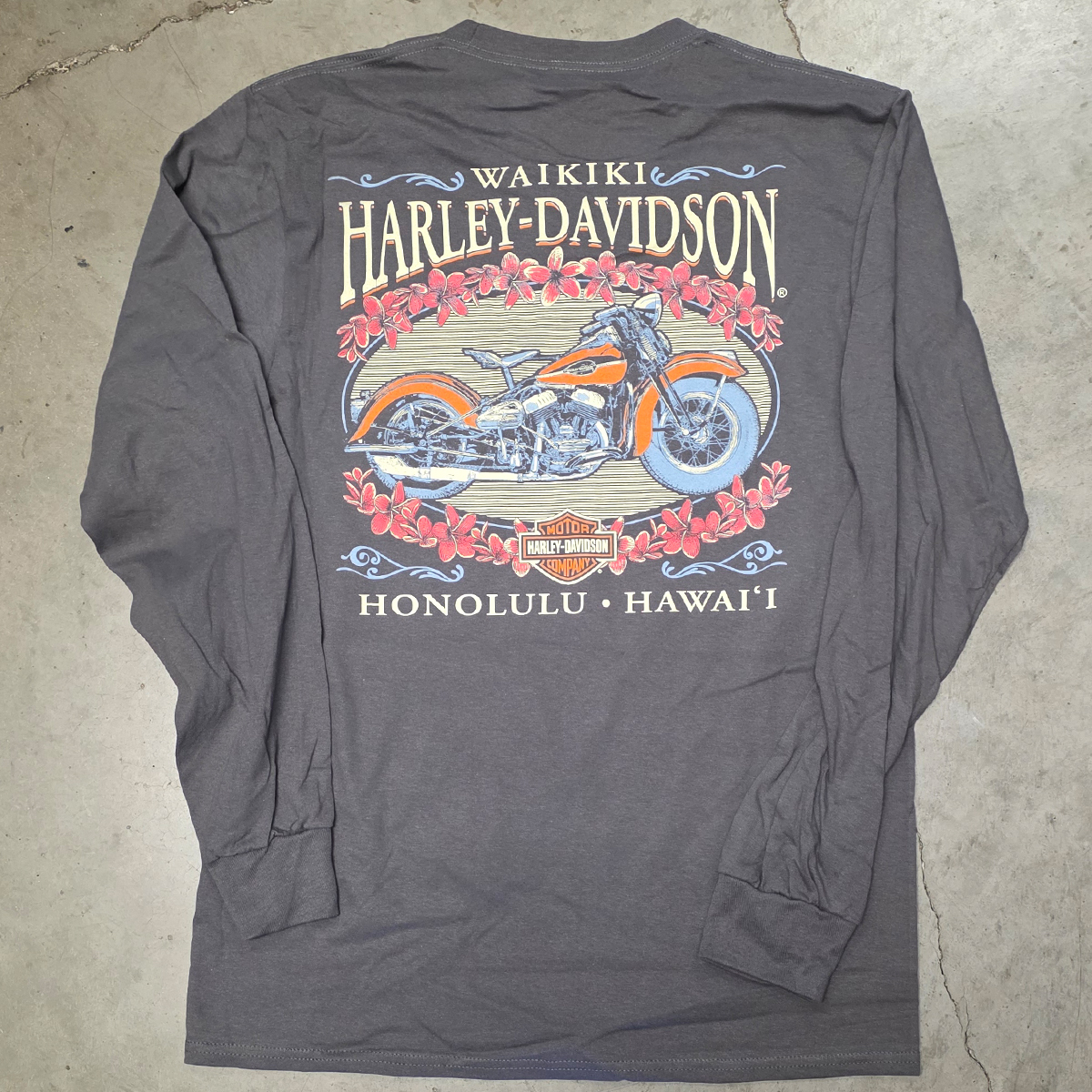 Harley-Davidson Mens Plumeria Panhead Long-Sleeve T-Shirt. Experience the Aloha of the Open Road.